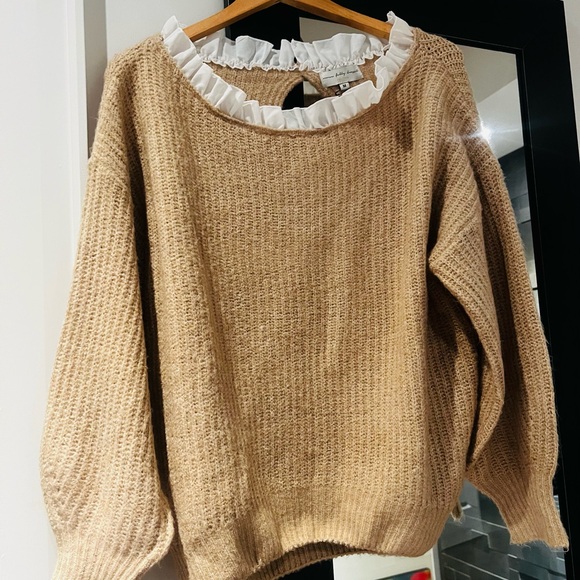 Off-Shoulder Beige Sweater - Picture 2 of 6